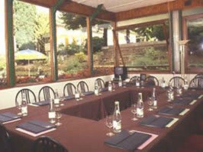 Arcantis Hotel Metropole Châtel-Guyon Dış mekan fotoğraf