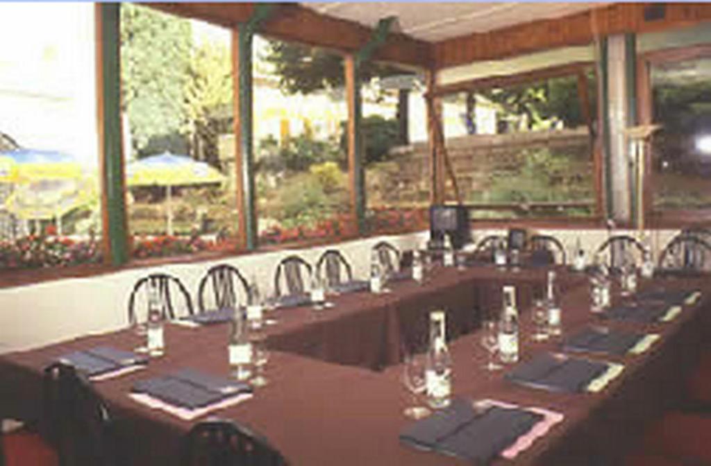 Arcantis Hotel Metropole Châtel-Guyon Konforlar fotoğraf