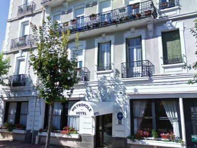 Arcantis Hotel Metropole Châtel-Guyon Dış mekan fotoğraf